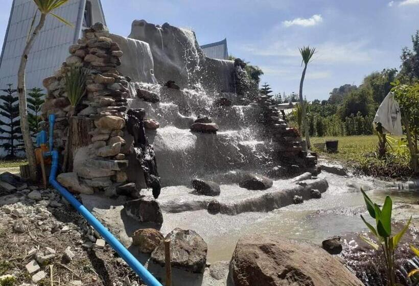 צימר Boat And House Resort Khao Kho