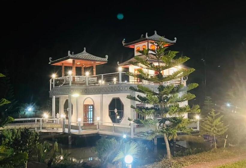 ベッドアンドブレックファースト Boat And House Resort Khao Kho