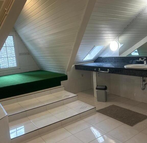 민박 Cochemer Arkaden