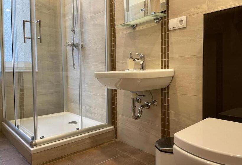 민박 Cochemer Arkaden