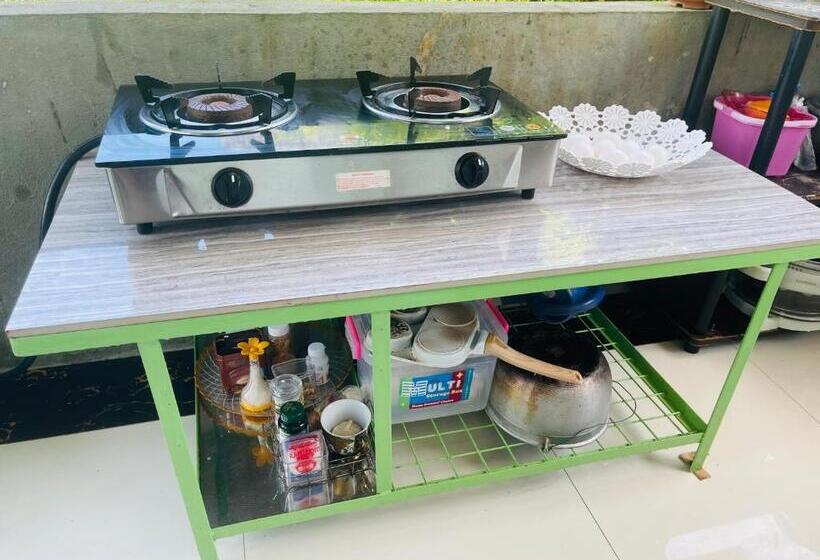 تختخواب و صبحانه Doc Azenith Presidential Suite