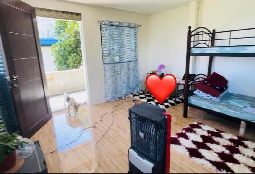 تختخواب و صبحانه Doc Azenith Presidential Suite