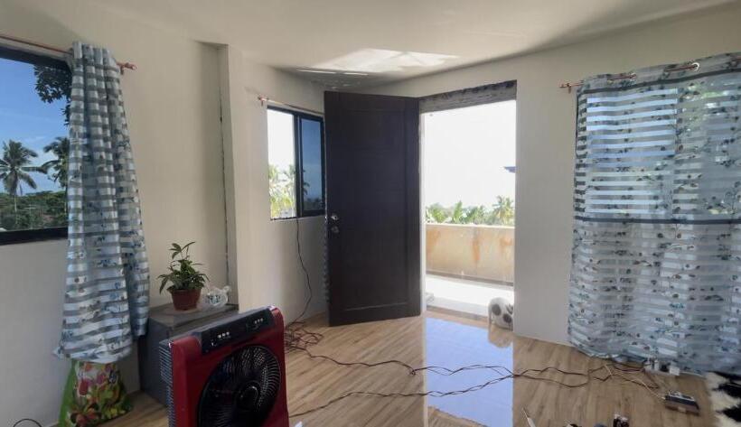 تختخواب و صبحانه Doc Azenith Presidential Suite