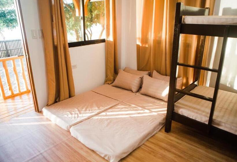 مبيت وإفطار Nana S Beach Surigao