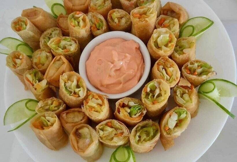 צימר Surya Beach Resort Palawan