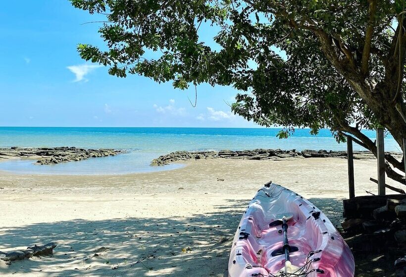 צימר Surya Beach Resort Palawan