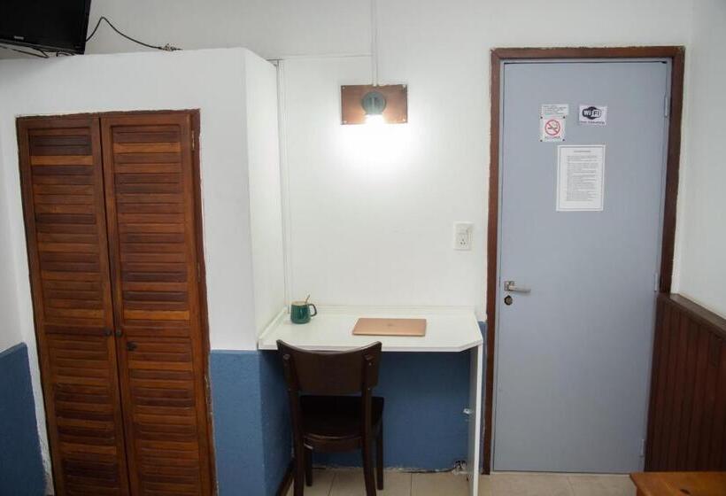 Claro De Luna Hotel Centro