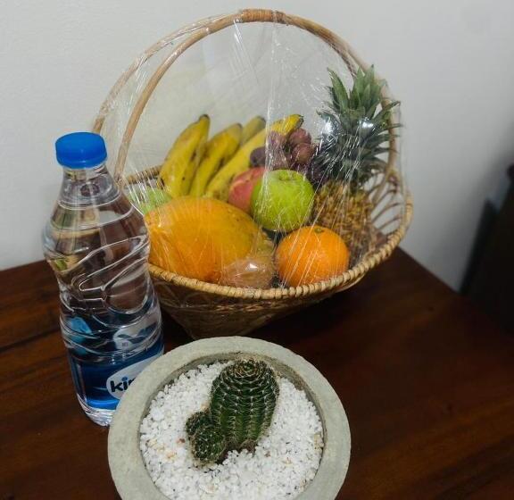 酒店 Ajith Putha Grand