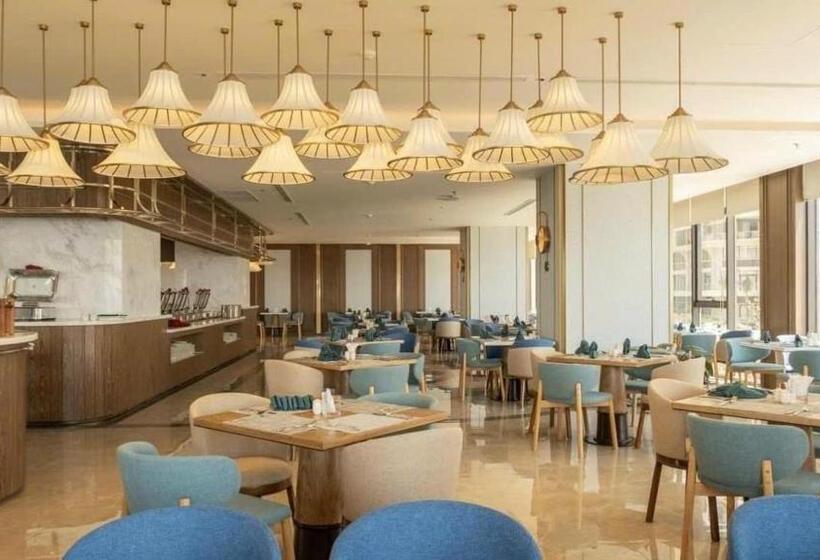 هتل Apec Mandala Chăm Bay Mũi Né Bên Vịnh Thiên đường