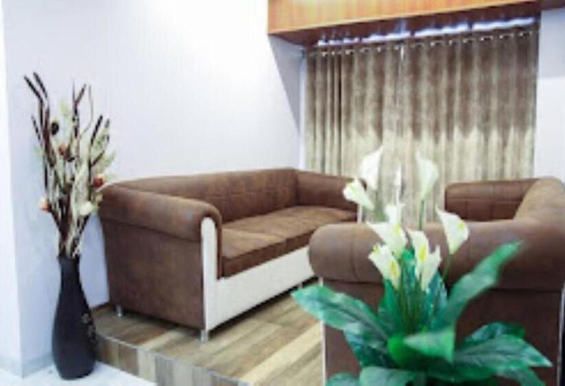 酒店 Apple Inn , Turbhe