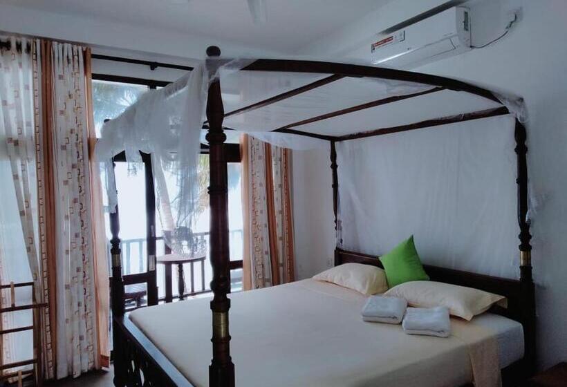 酒店 Asa Bay Beach Resort