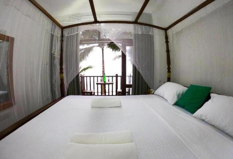 酒店 Asa Bay Beach Resort