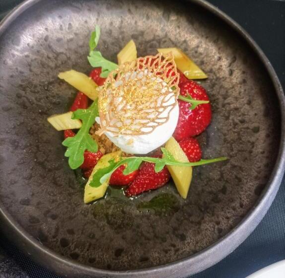 בית מלון כפרי Auberge De Mourjou