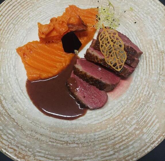 בית מלון כפרי Auberge De Mourjou