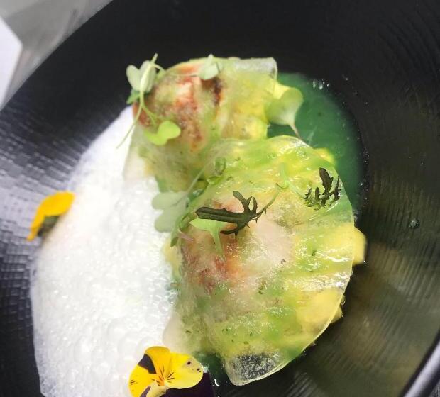 فندق Auberge De Mourjou