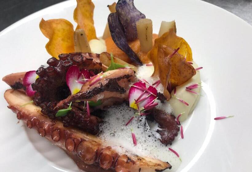 בית מלון כפרי Auberge De Mourjou