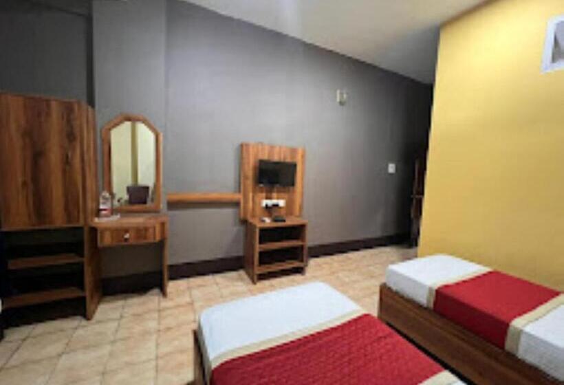 酒店 Blue Moon Guwahati