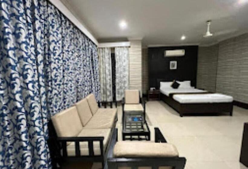 酒店 Blue Moon Guwahati