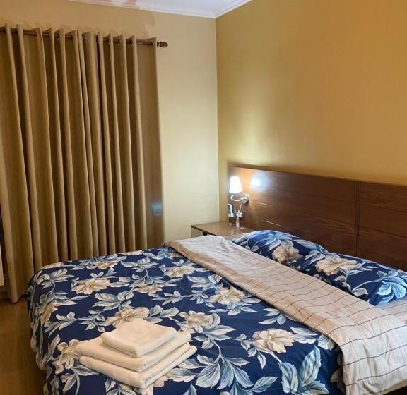 בית מלון כפרי Bujtina Vasili