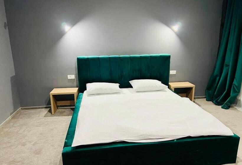 酒店 Pensiunea Butique Central