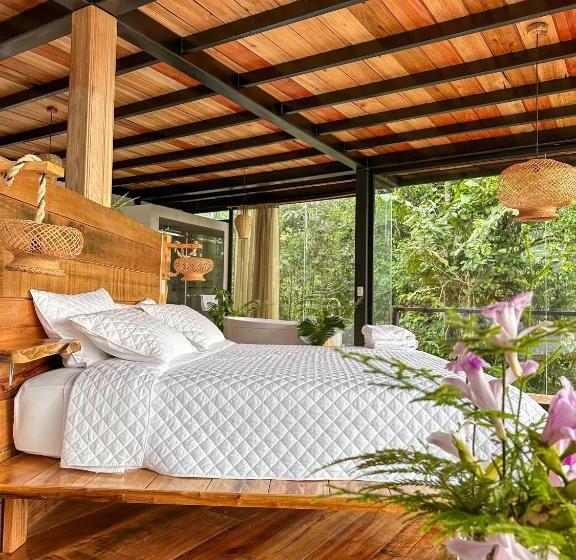 هتل Cedro Amazon Lodge