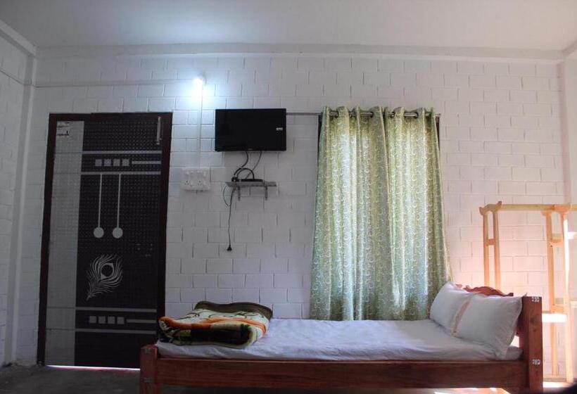 ホテル Changmai S Inn Kaziranga