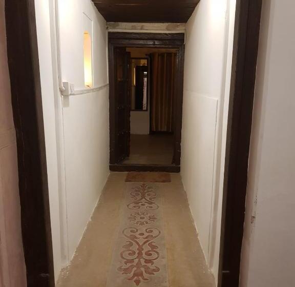 호텔 Chhoti Kothi   A Heritage Homestay By The Ganges