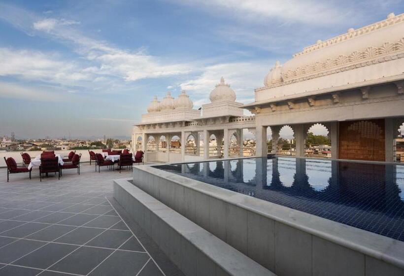 هتل Chunda Haveli