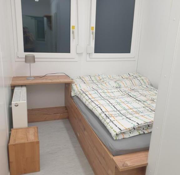 胶囊酒店 Gletscher Trail Hostel