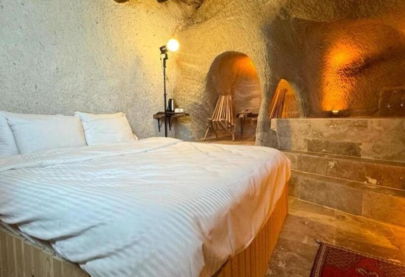 בית מלון כפרי Lord Cave Kapadokya