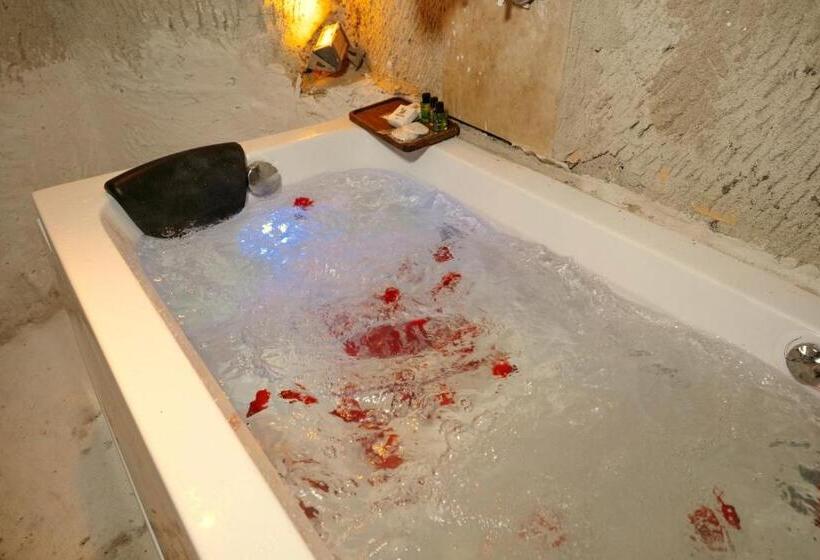 בית מלון כפרי Lord Cave Kapadokya