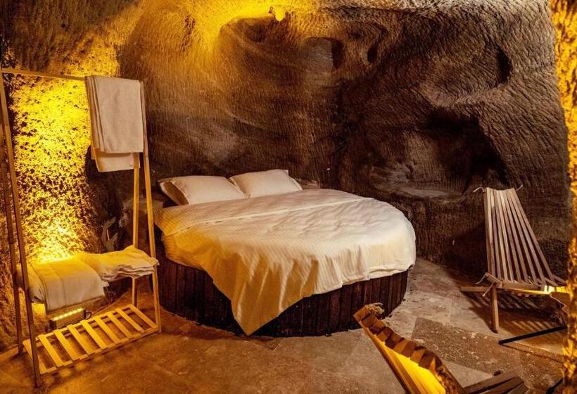 בית מלון כפרי Lord Cave Kapadokya