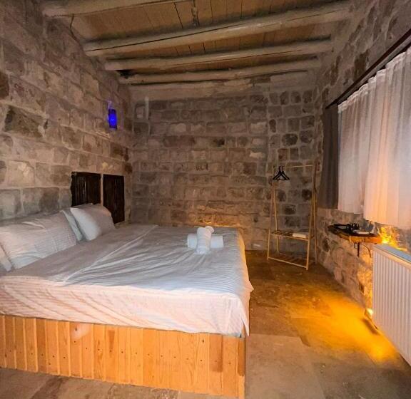 בית מלון כפרי Lord Cave Kapadokya