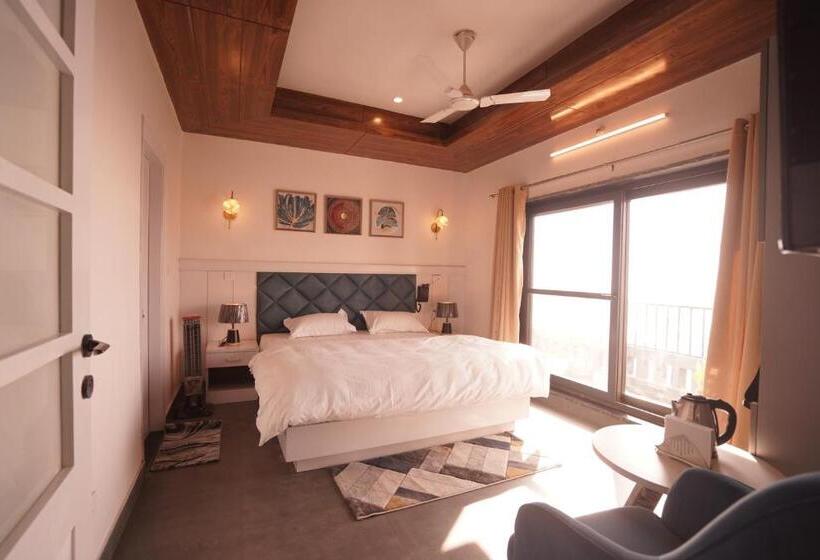 בית מלון כפרי Evara