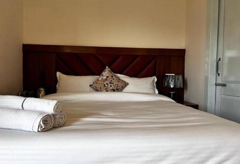 בית מלון כפרי Evara