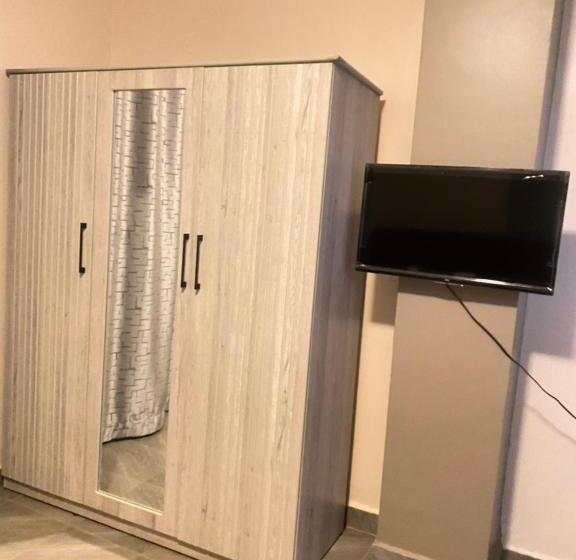 هتل Global Connect Property