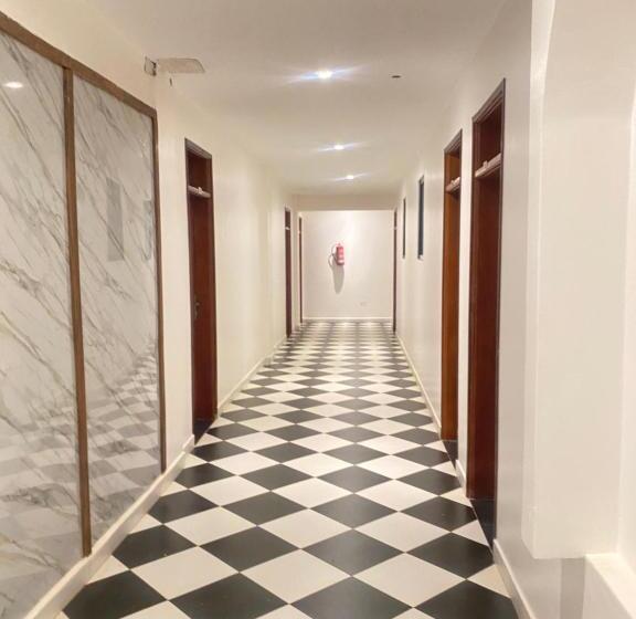 هتل Global Connect Property