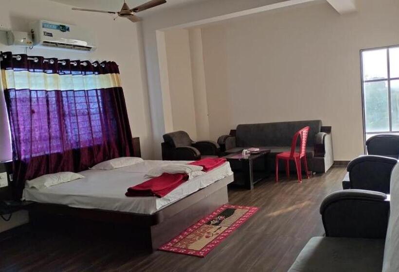 בית מלון כפרי Goodluck