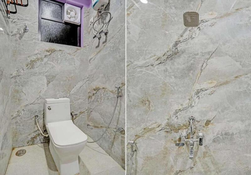 酒店 Indiana Palace