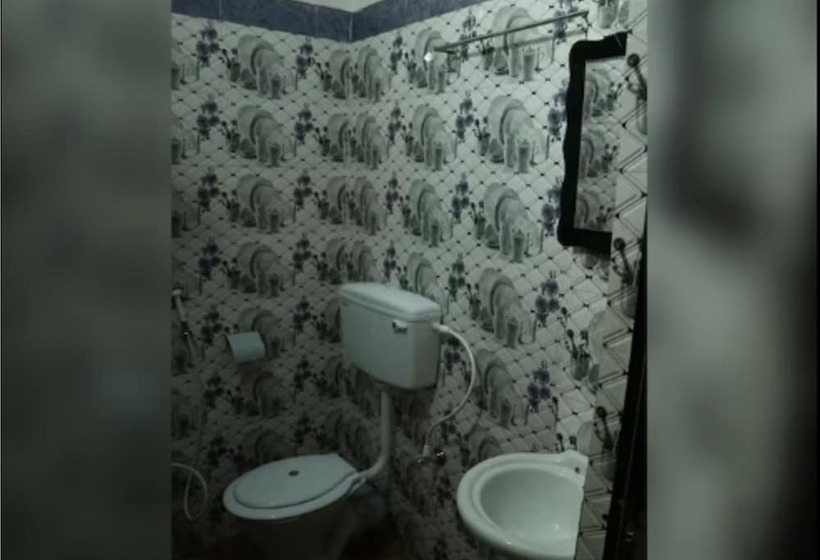 בית מלון כפרי J B L