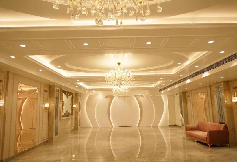 Отель Kartar Grand