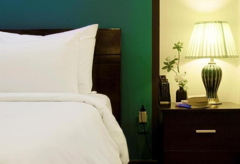 هتل La Serena Boutique