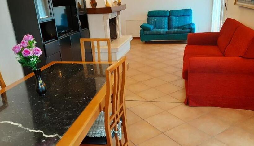 فندق La Valle Delle Rose