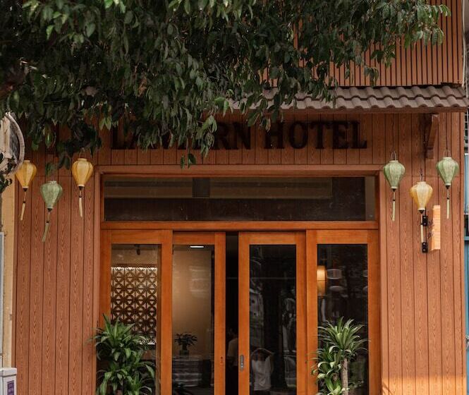 هتل Lantern