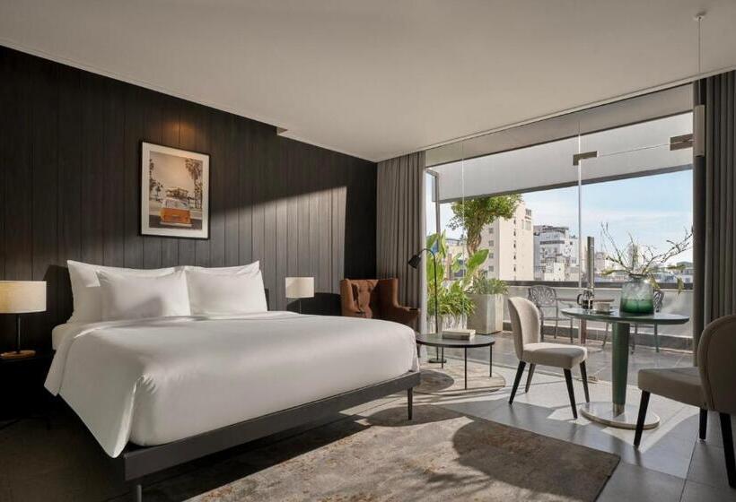 هتل M Village Lý Tự Trọng