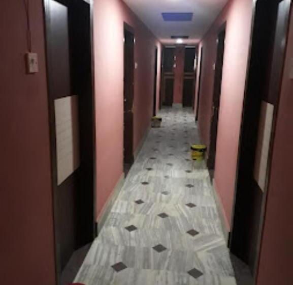 בית מלון כפרי Monsoon , Shillong