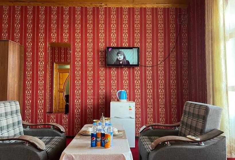 فندق Ota Abdusalom