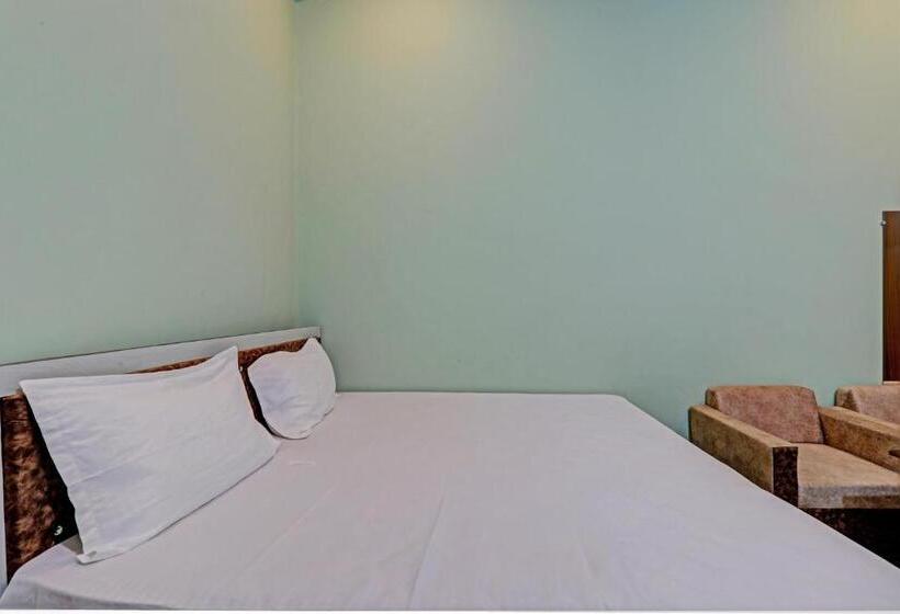 בית מלון כפרי Oyo Green Valley Guest House