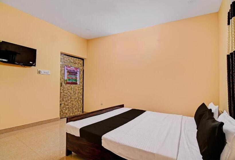 בית מלון כפרי Oyo Haramani Palace