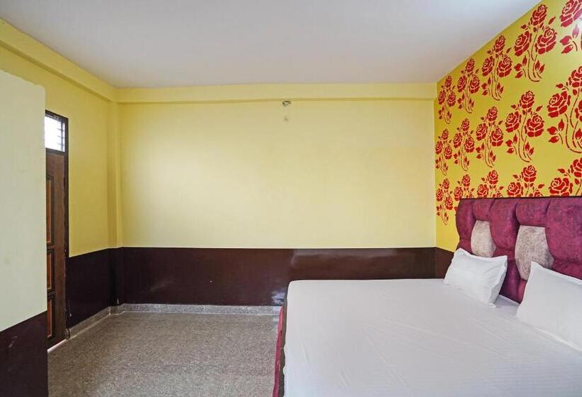 Отель Oyo Sun Burst Residency